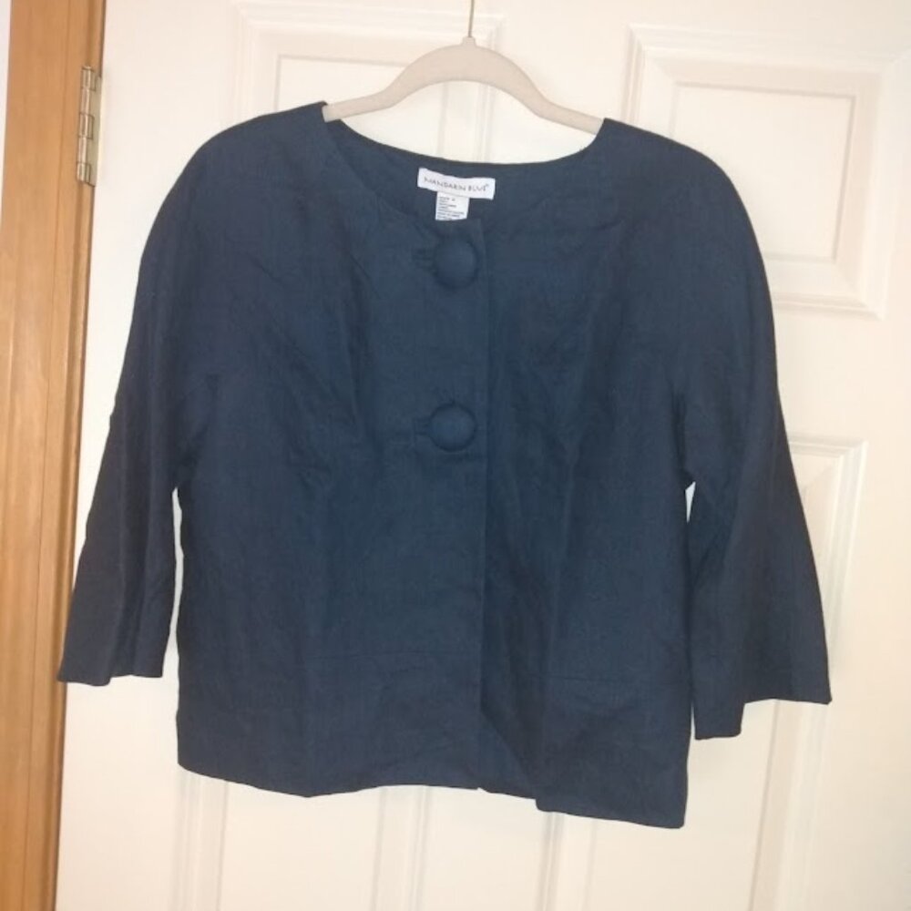 Mandarin Blue: Woman's lined jacket w/ large material covered buttons. Size M.